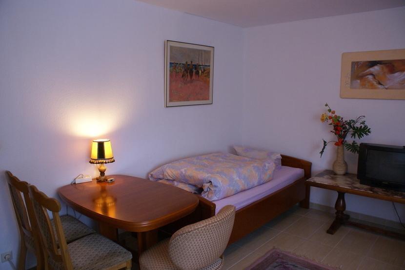 Apartment Stuttgart-mönchfeld Stuttgart